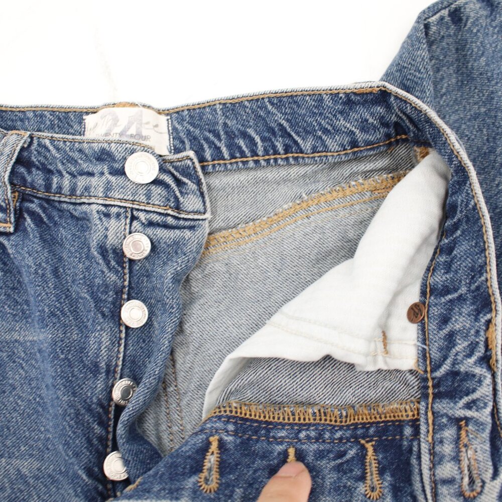 Women's Blue Pattern-Panel Jeans - Picture 10 of 12